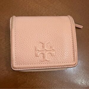Tory Burch Leather Bifold Wallet in Pink Moon